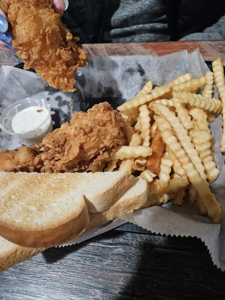 Mary's Chicken Strip Basket